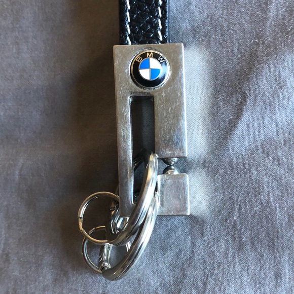BMW leather key chain - Picture 4 of 5